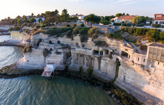 Grotte-de-régulus-gites-logis-charente-maritime-saint-romain-de-benet
