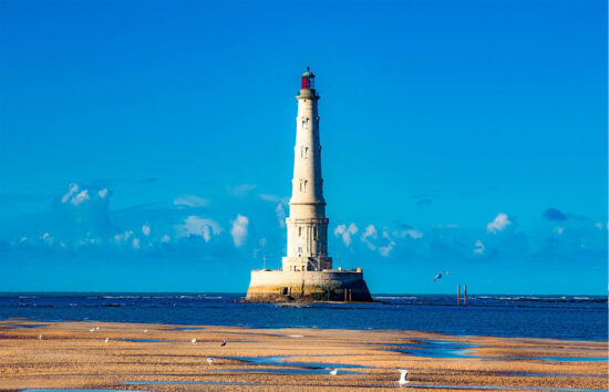 phare-du-cordouan-royan-cote-sauvage-les-gites-du-logis-saint-romain-de-benet-vacances-charente-maritime-saujon-saintes-balade-visite